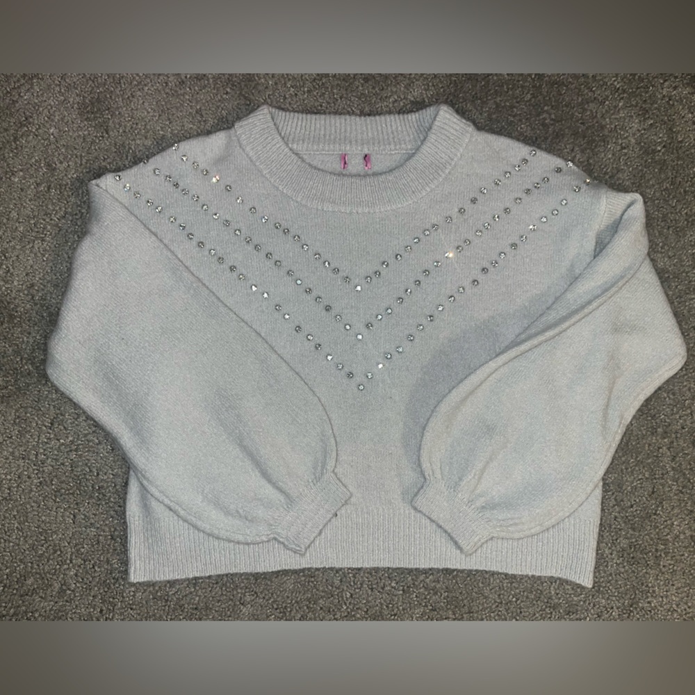 Francesca's Collections Gray Sweater with Silver Accents